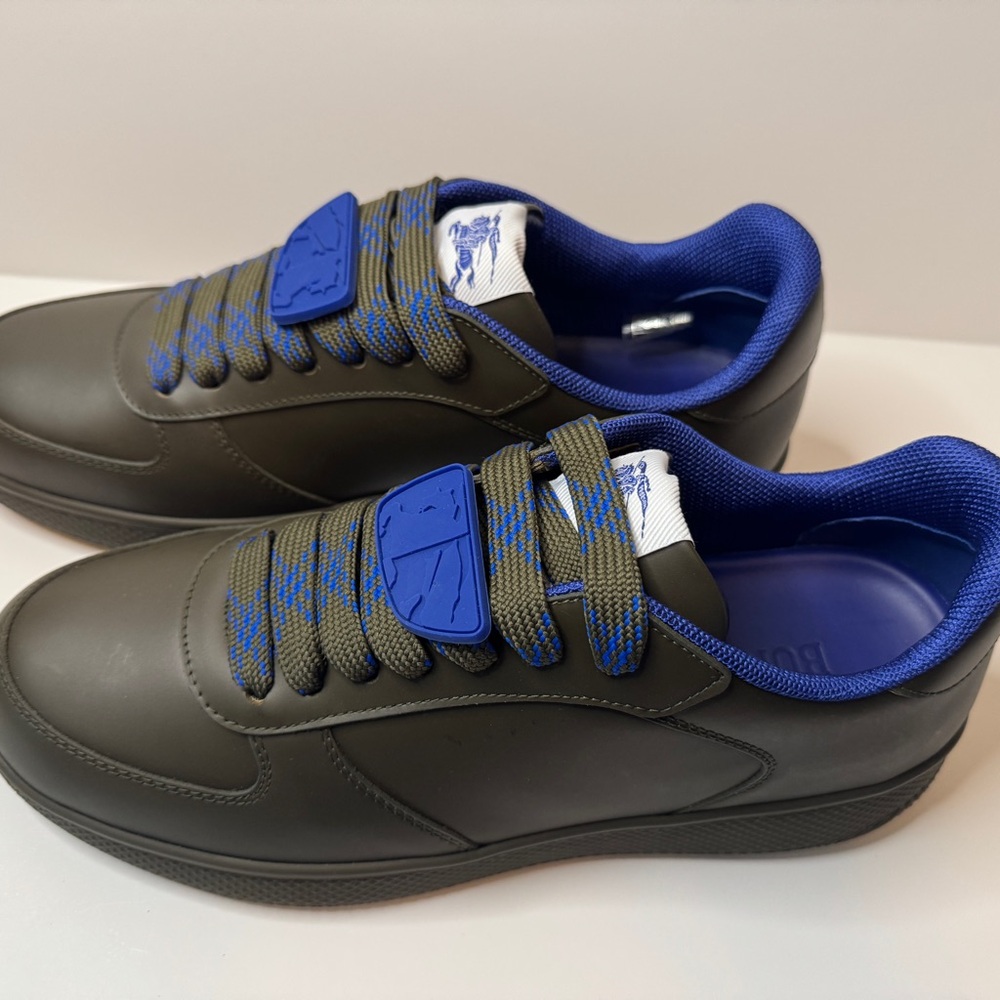 Burberry Terrace Leather Low Top Men’s Sneakers Size 9.5 - Picture 3 of 16
